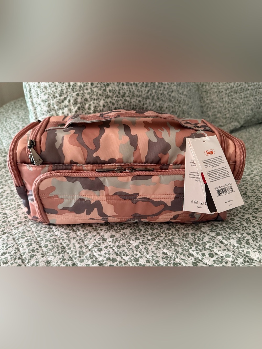 Lug Duo Trolly Bag in Camo Rose pattern - NWT - Picture 2 of 10